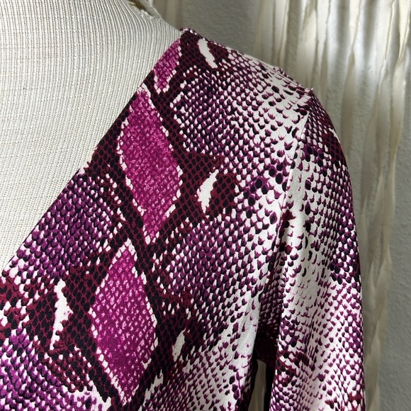 Diane Von Furstenberg | DVF Silk Pink Black Snake Print Julian Two Wrap Dress 12 - Picture 2 of 11